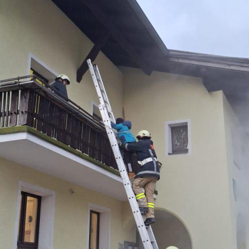 Evakuierung über Leiter