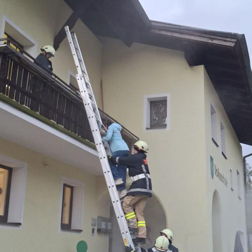 Evakuierung über Leiter