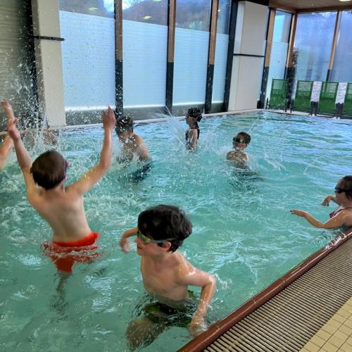 Kinderschwimmtraining