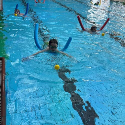 Kinderschwimmtraining